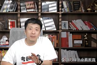 记者：维尼修斯预计将在对阵马洛卡比赛中复出